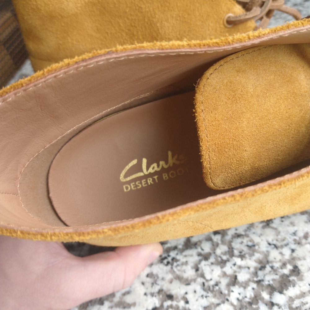 Clark's Men's Desert Boot 2 - 9.5M Ochre Suede - Picture 5 of 6